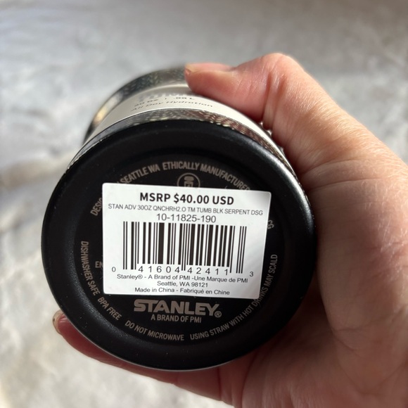 Stanley X CALIA 30 oz. Quencher H2.0 FlowState Tumbler NWT - Picture 6 of 9